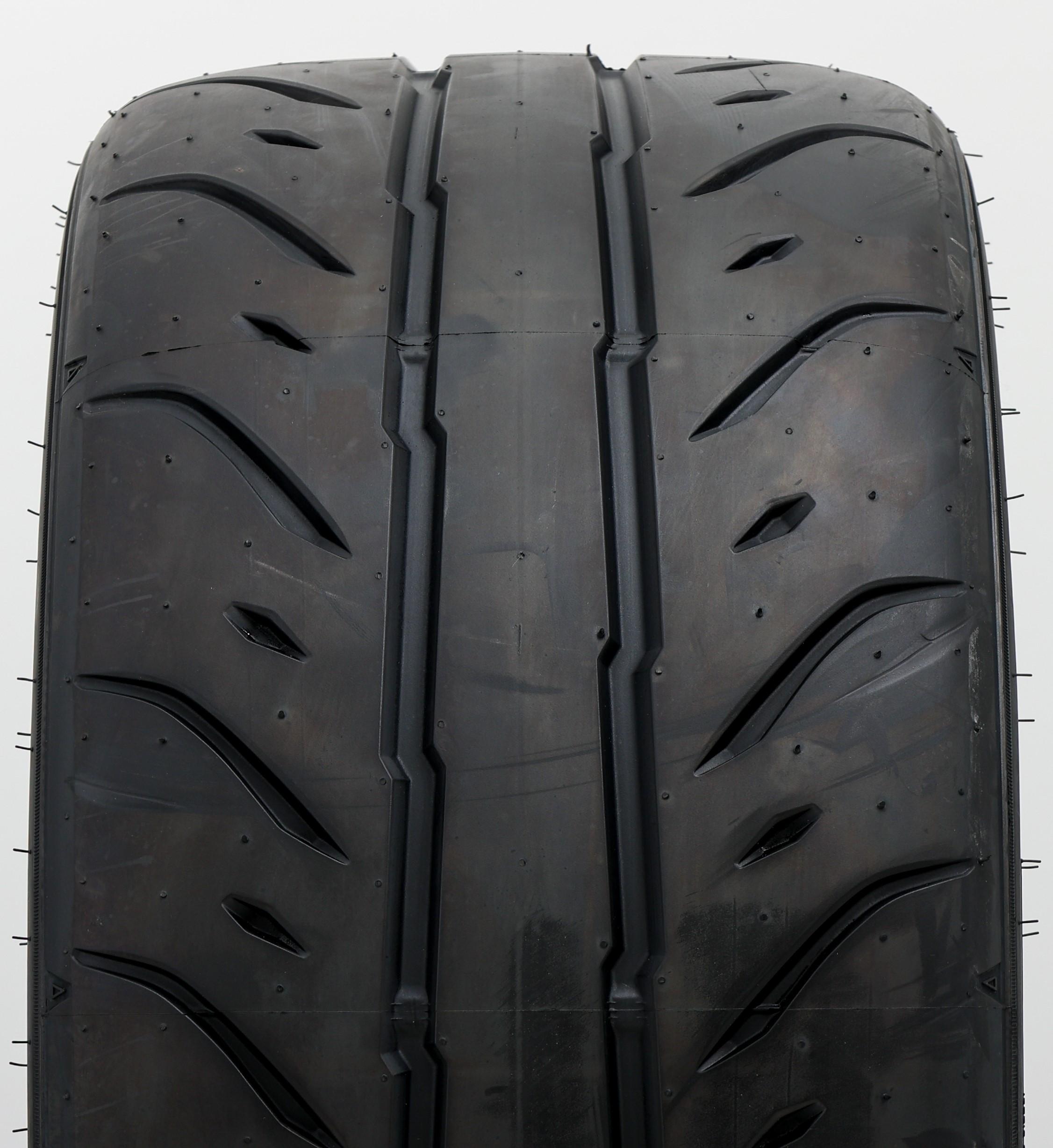 Falken Azenis RT660+ pneu