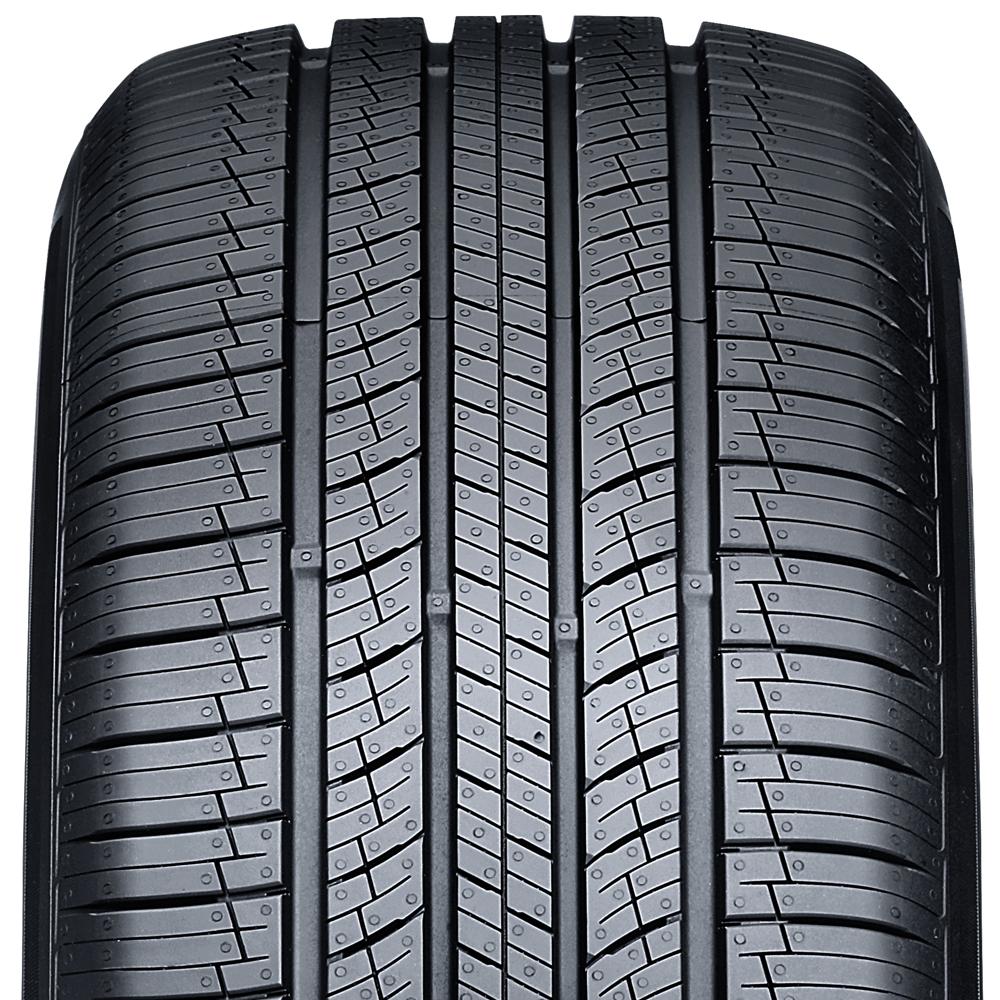 Nexen Roadian GTX pneu