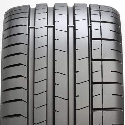 Pirelli P-Zero tire