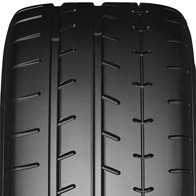Yokohama ADVAN A052 tire
