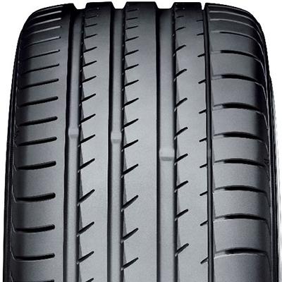 Yokohama ADVAN SPORT V105 tire